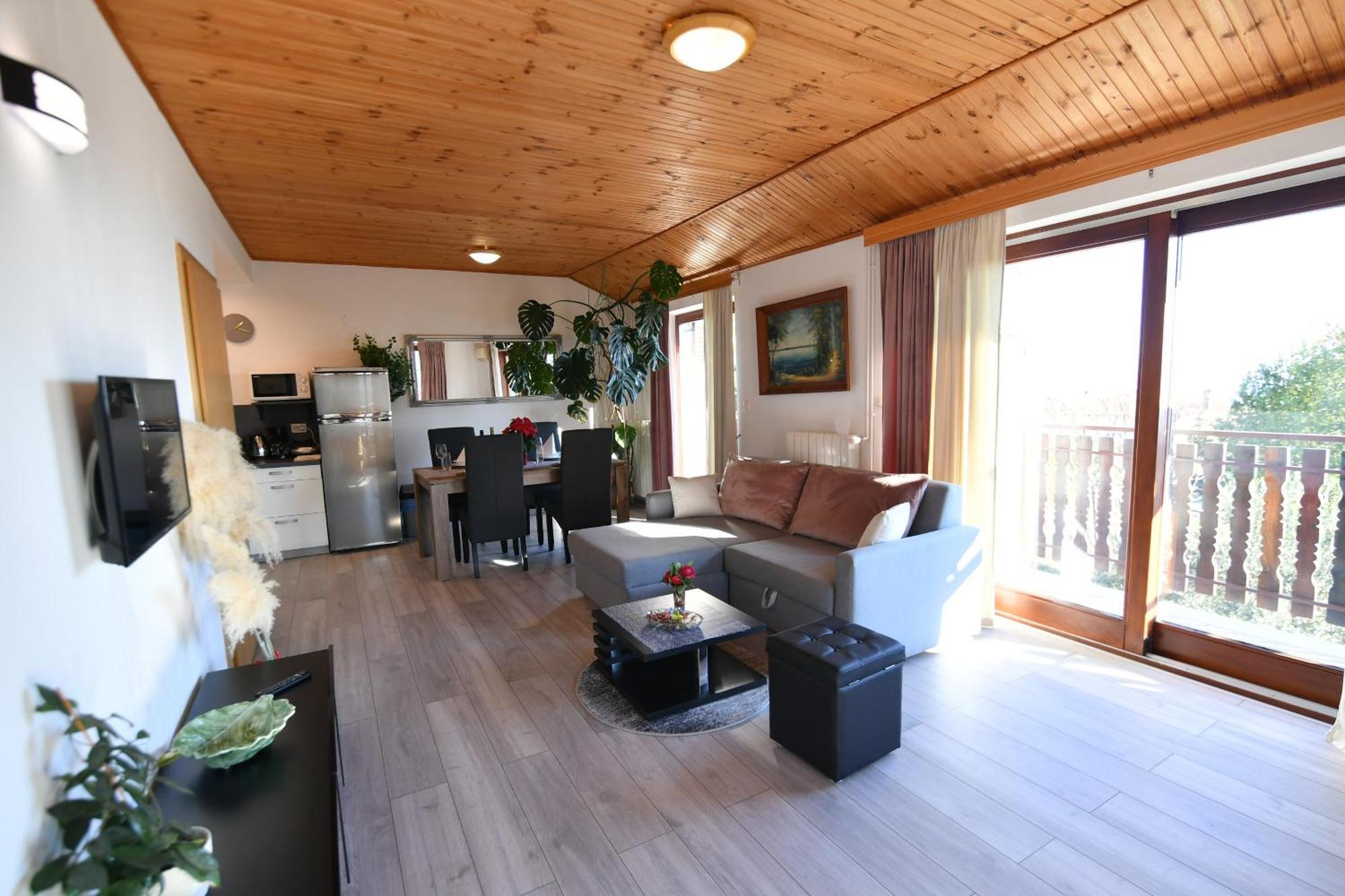 Apartments Peric オパティヤ エクステリア 写真